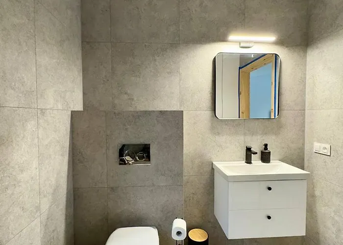 Przystanek Nowa Ruda Lodge Ślesin